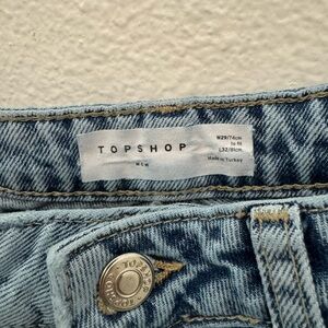 Toshop mom Jean